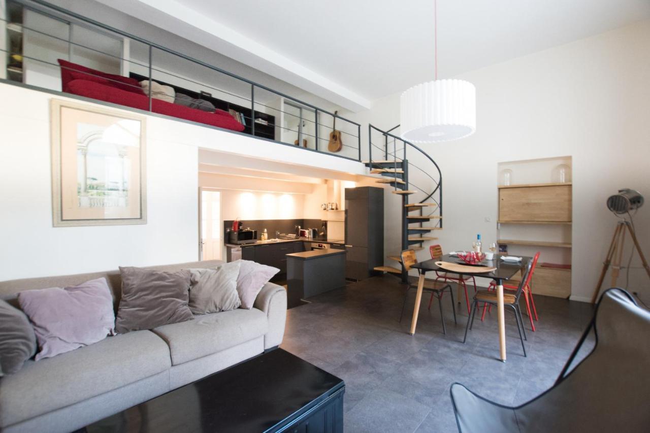 Divonne - Loft Cosy Avec Jardin Partage Arles Exterior foto